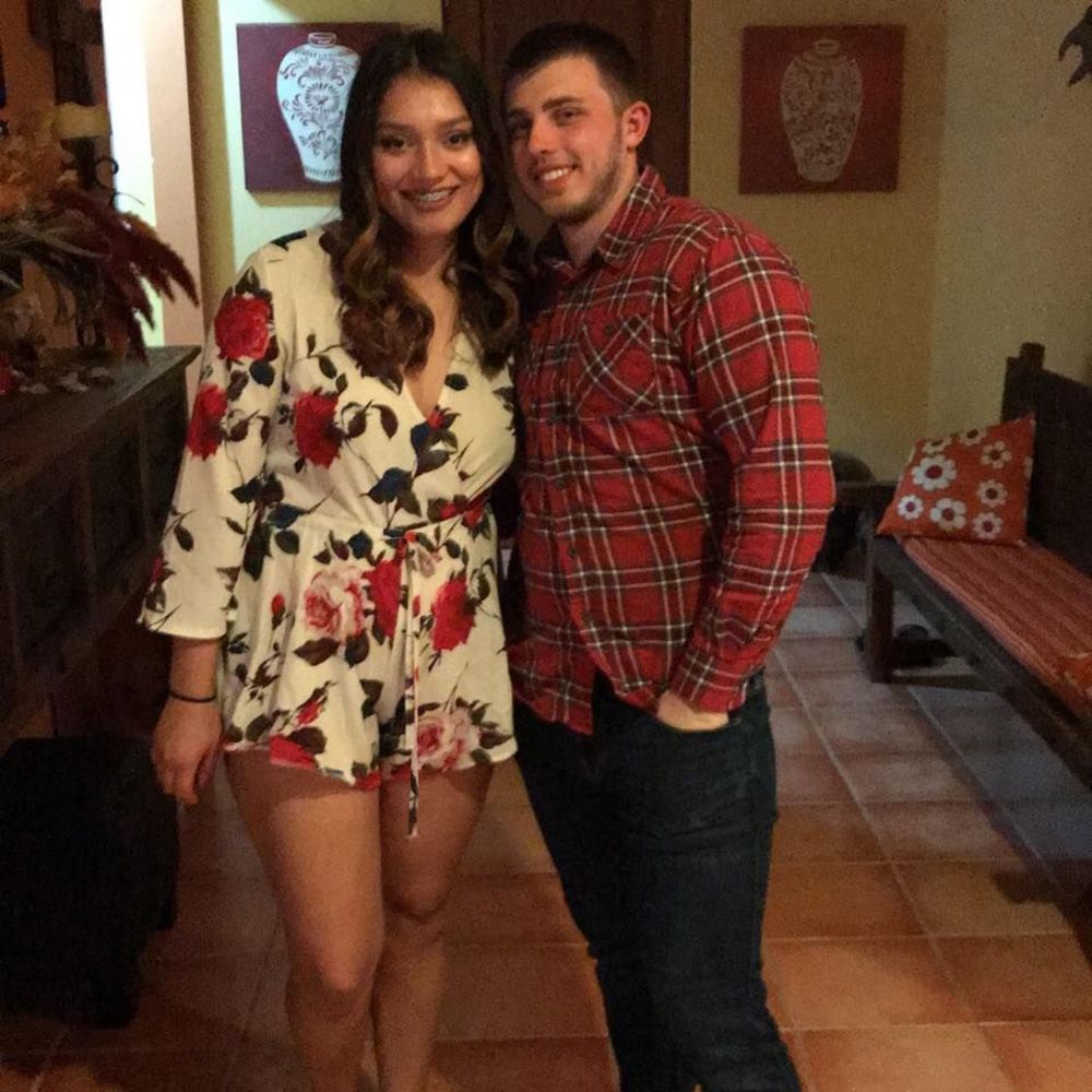 Meet your Posher, Alejandra